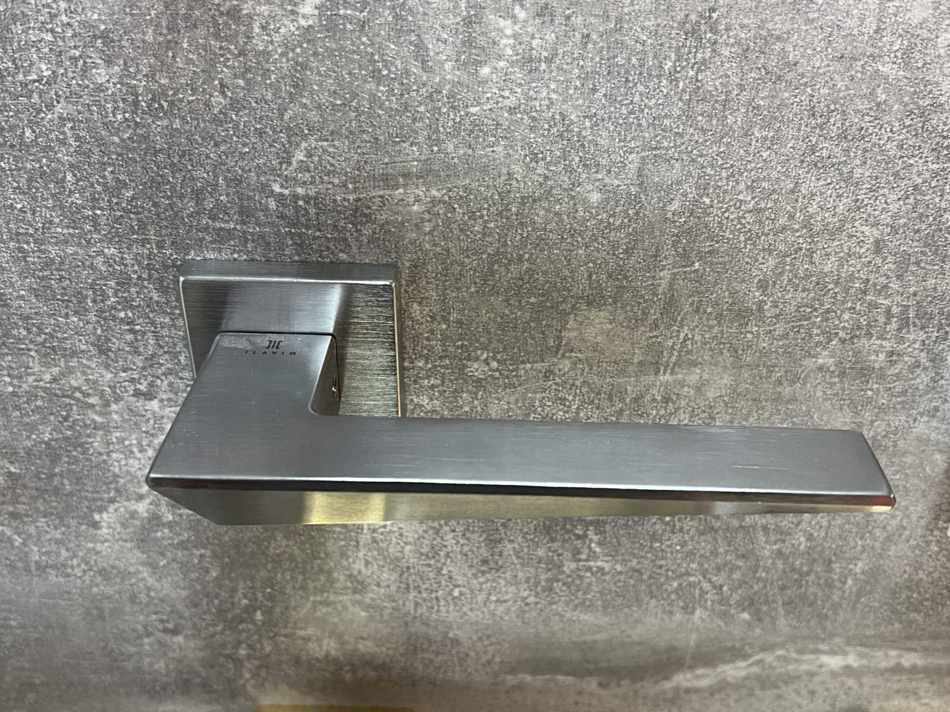 Miner Ilavio 2376 CM