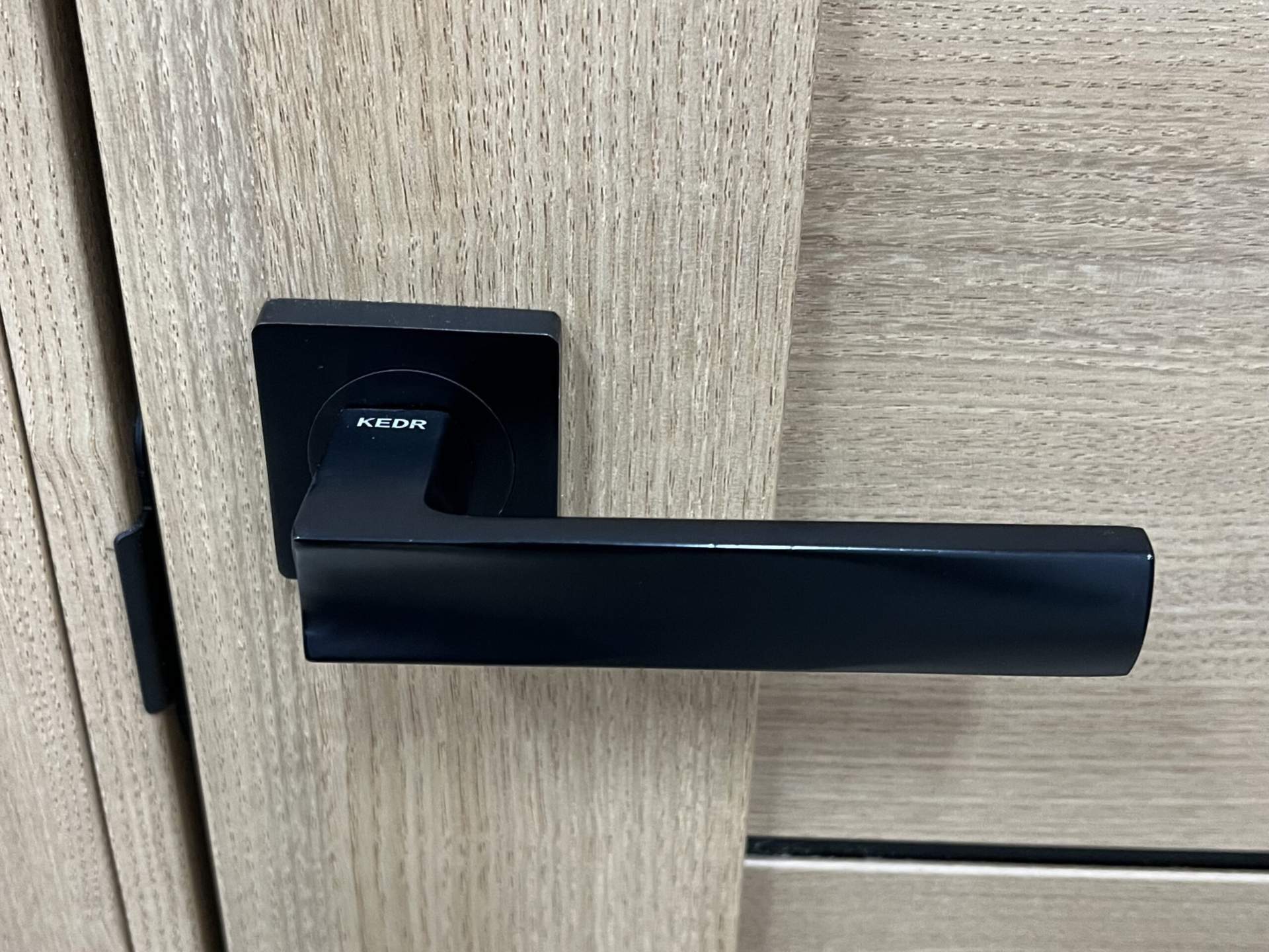 Maner Kedr 144 Black